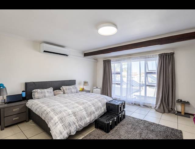 2 BEDROOM FREESTANDING SOLD IN DE TIJGER